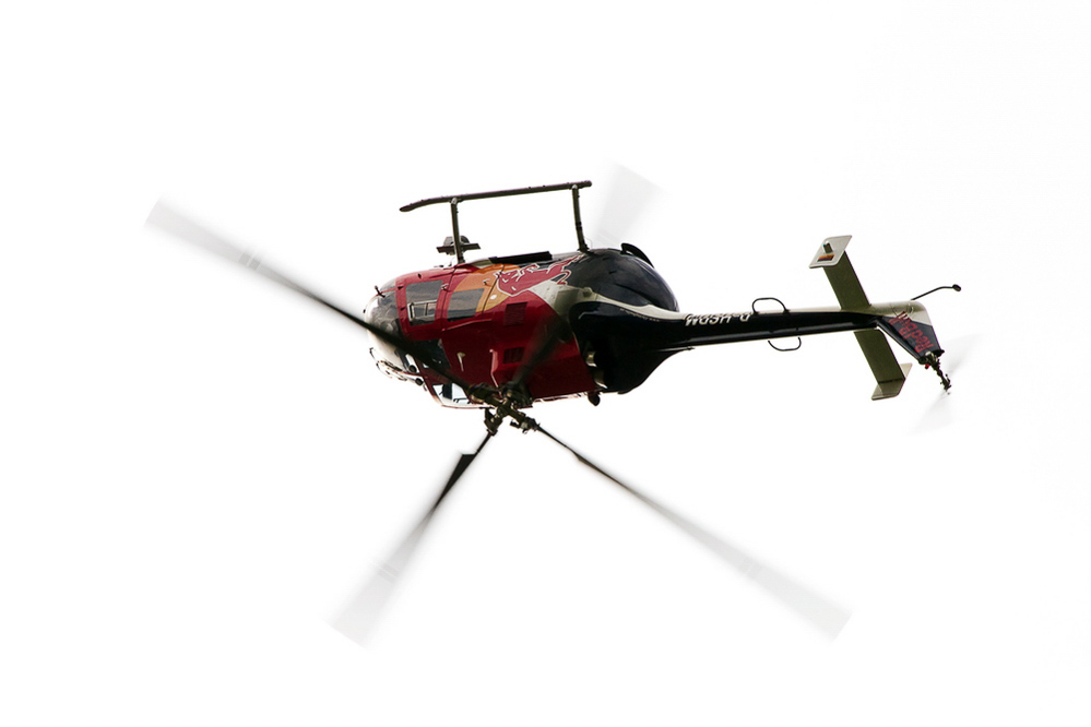 Redbull - 038 - Demo Eurocopter BO-105C