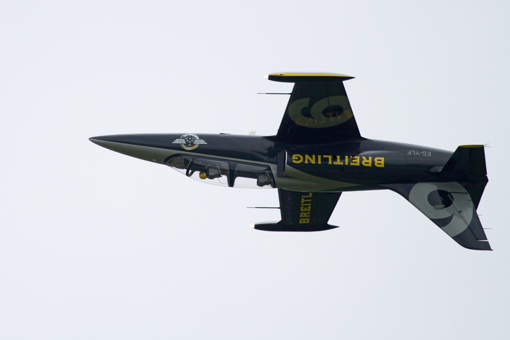 Emmen - 381 - Breitling Team