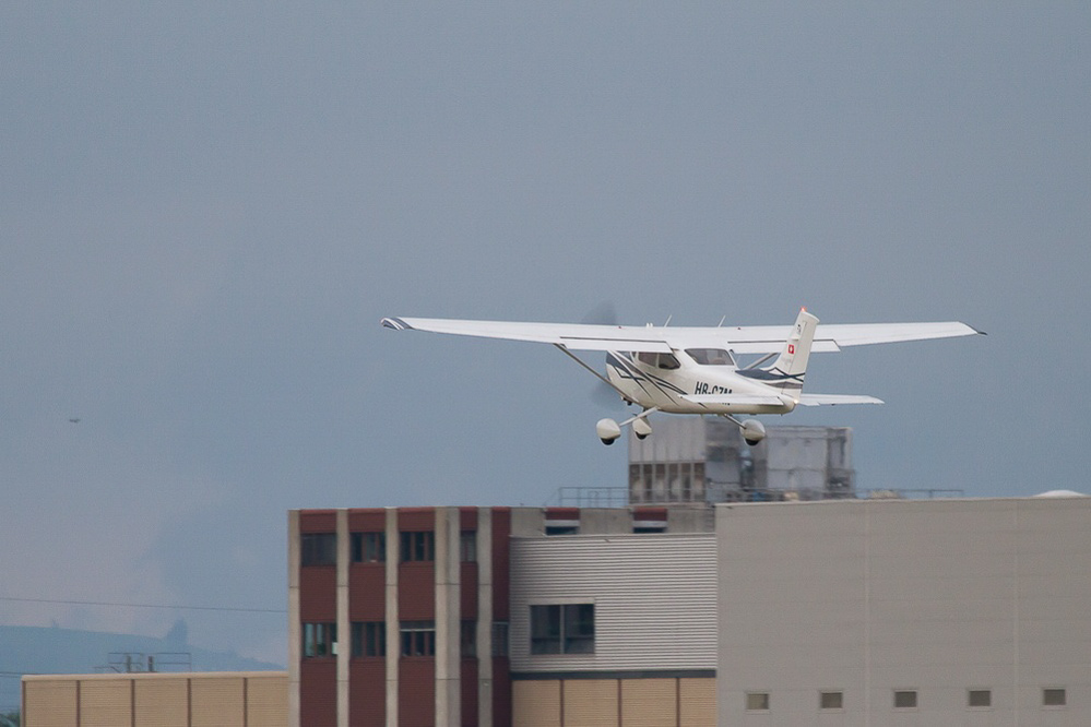 Emmen - 420 - Abflug Cessna