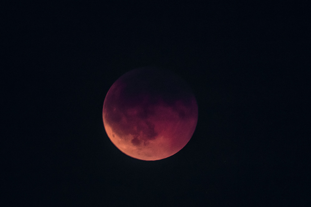 mofi_120 - Mond in der Finsterniss